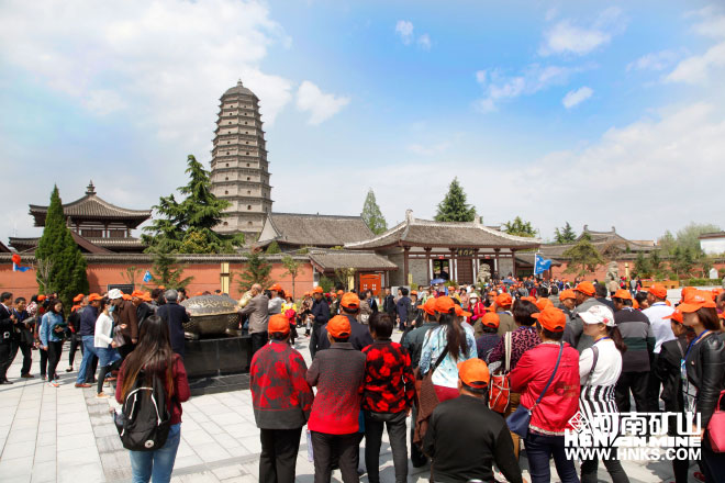藏有释迦牟尼佛骨舍利的法门寺.jpg